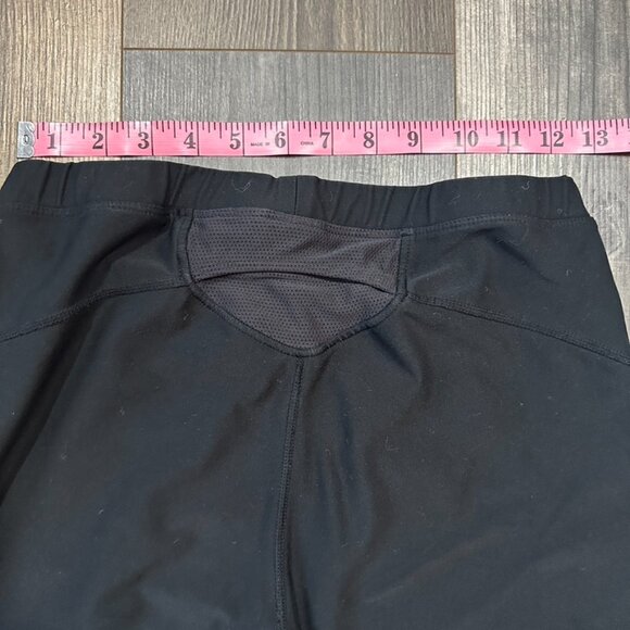 Nike Dri-Fit Capri Legging Womens Medium Running Cropped Yoga Gym ID Pocket - Picture 4 of 6